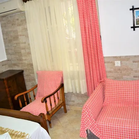Evaggelou Rooms Potos Exterior photo