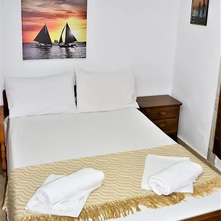 Evaggelou Rooms Potos Exterior photo