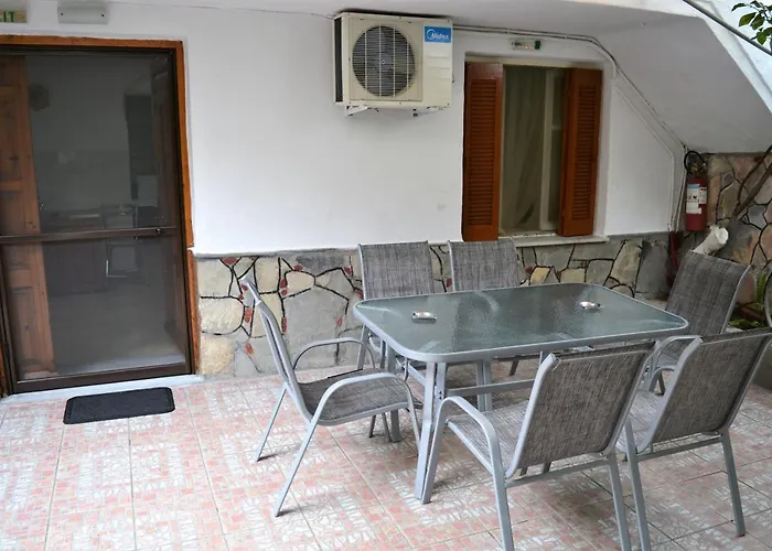 Evaggelou Rooms