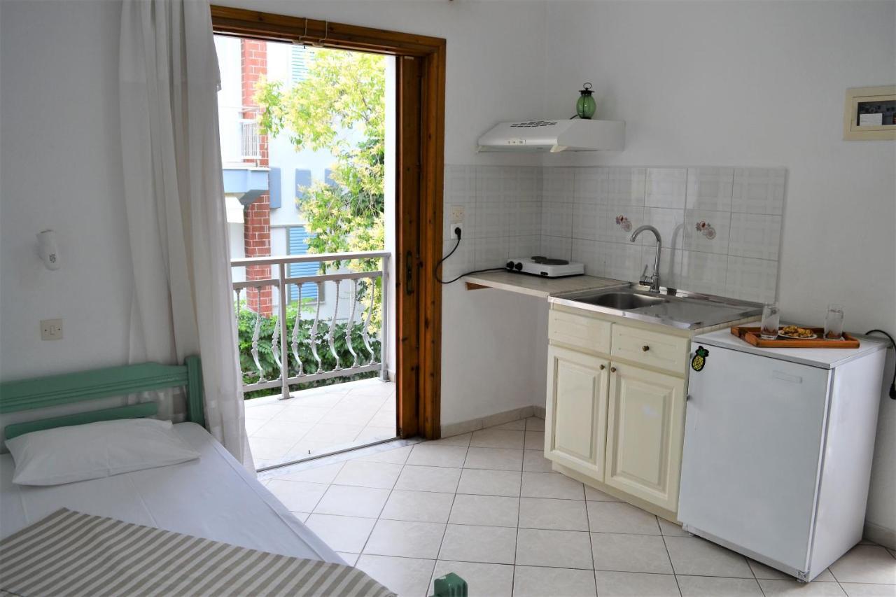Evaggelou Apartment *