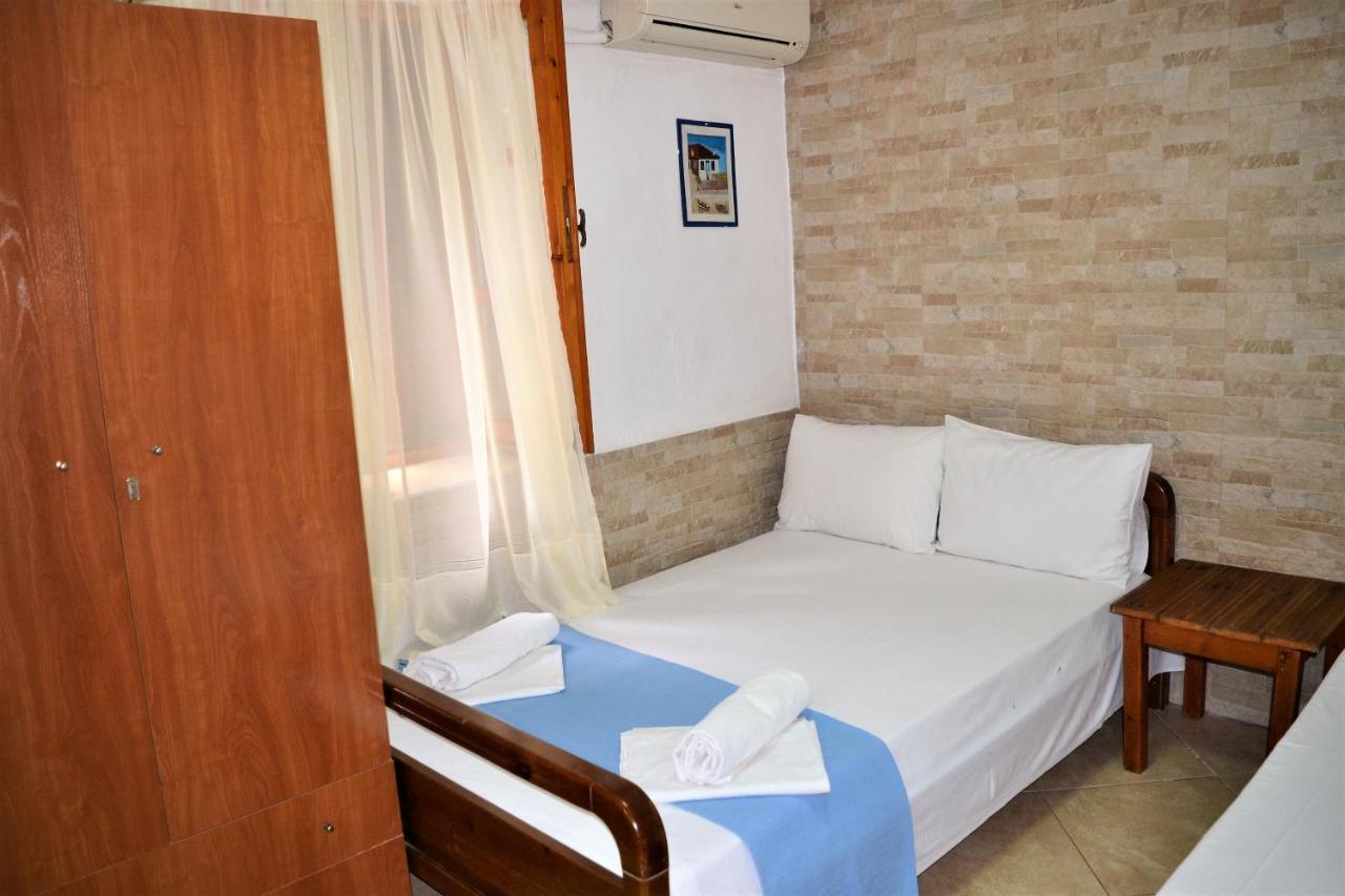 Evaggelou Apartment *